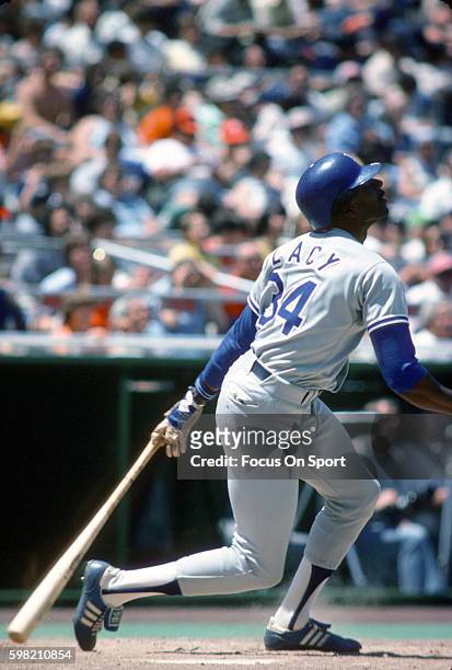 31 Los Angeles Dodgers Lee Lacy Photos and Premium High Res Pictures -  Getty Images