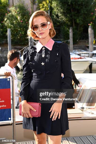 Zoey Deutch arrives at a photocall for 'Women's Tales' during the 73rd Venice Film Festival at on September 1, 2016 in Venice, Italy.