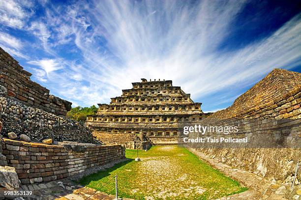 tajín in veracruz, méxico - veracruz ストックフォトと画像