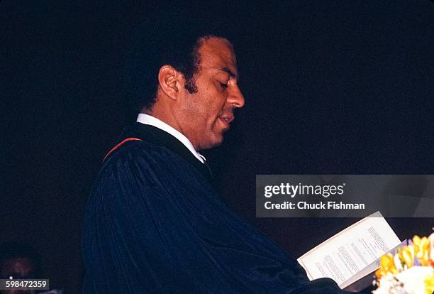 American politician, diplomat, and United States Ambassador to the United Nations Andrew Young officiates a wedding in the UN chapel, New York, New...