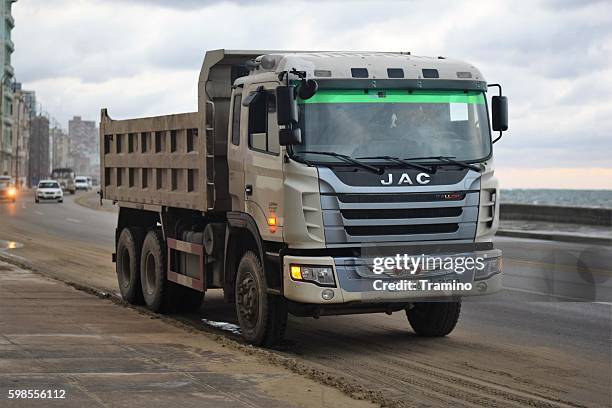 jac gallop - chinese heavy duty tipper truck - 6x6 stock pictures, royalty-free photos & images