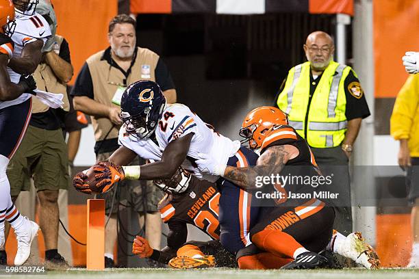 Running back Jordan Howard of the Chicago Bears scores a touchdown during the fourth quarter against the Cleveland Browns at FirstEnergy Stadium...