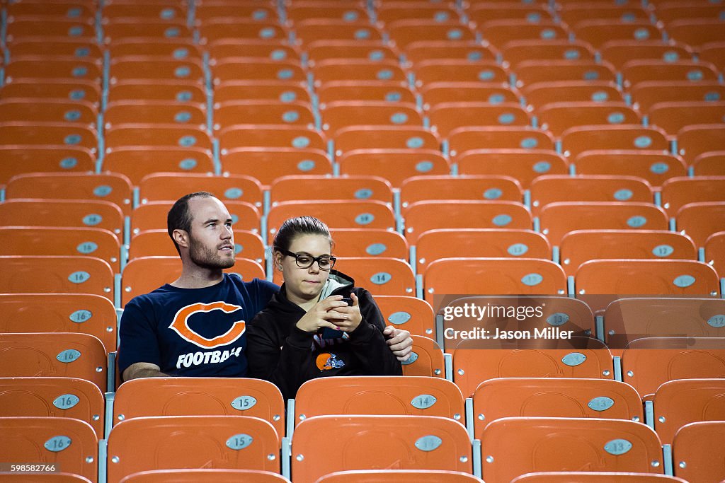 Chicago Bears v Cleveland Browns