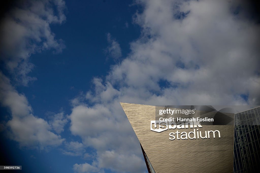 Los Angeles Rams v Minnesota Vikings