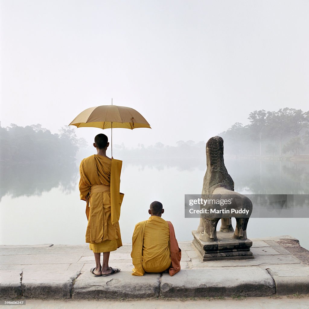 Buddhist monks at Angkor Wat