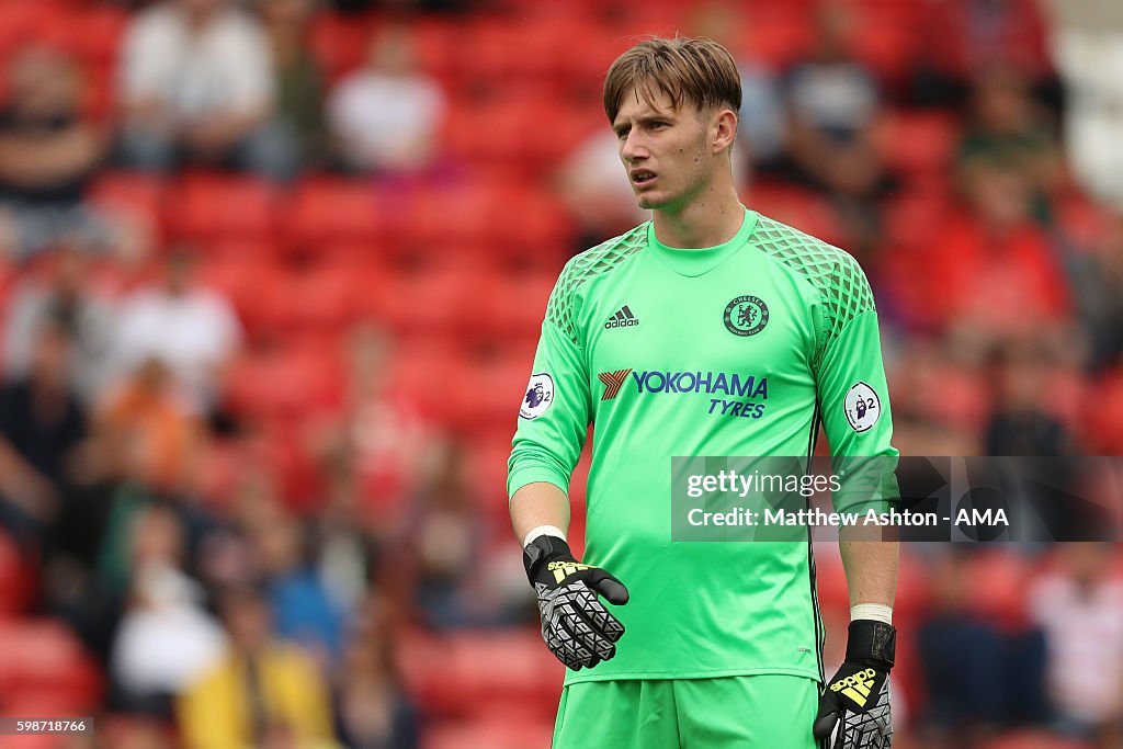 Manchester United v Chelsea: Premier League 2