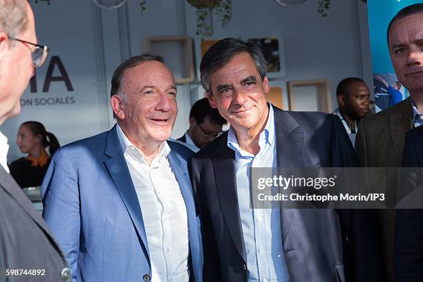 President of the French employers federation Medef, Pierre Gattaz , hosts former French Prime Minister and candidate for the Primary Election of the...