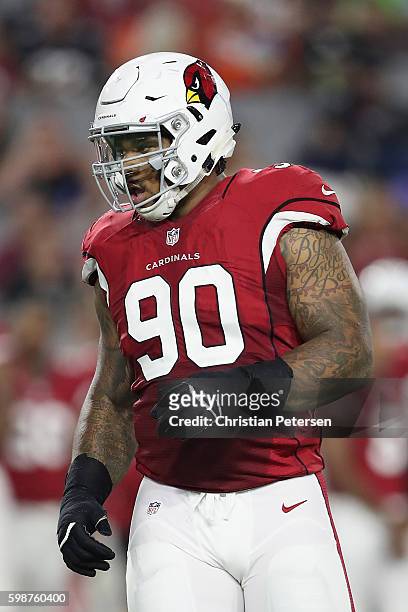 Defensive tackle Robert Nkemdiche of the Arizona Cardinals in action during the preseaon NFL game against the Denver Broncos at the University of...