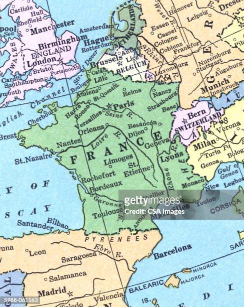 ilustraciones, imágenes clip art, dibujos animados e iconos de stock de map of france - france