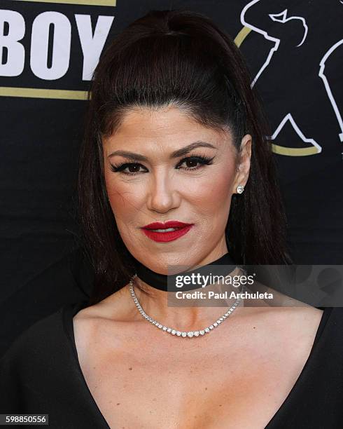 Actress Luzelba Mansour attends the anniversary celebration of "Boxeo Estelar" at Belasco Theatre on September 2, 2016 in Los Angeles, California.