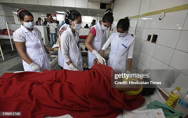 Nurses Fever 2,528 The Lnjp Hospital Photos & High Res Pictures - Getty Images