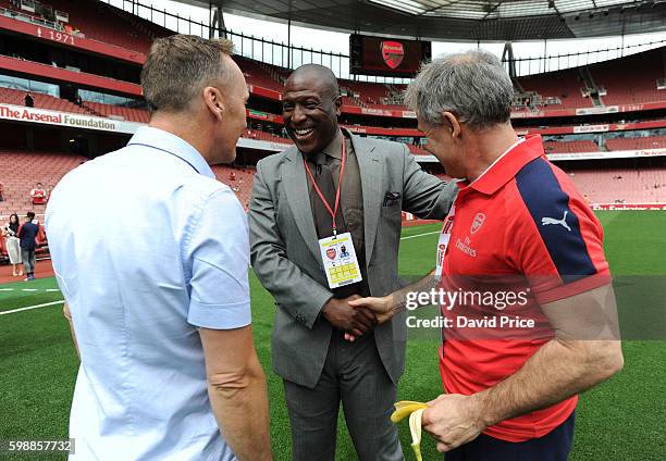 Lee Dixon, Kevin Campbell and Anders Limpar of Arsenal Legends before the Arsenal Foundation Charity match between Arsenal Legends and Milan Glorie...