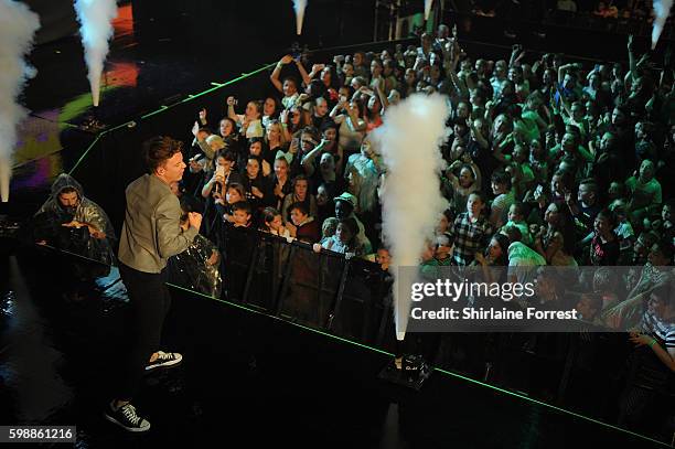 Conor Maynard performs on stage during the first UK Nickelodeon SLIMEFEST at the Empress Ballroom on September 3, 2016 in Blackpool, England.