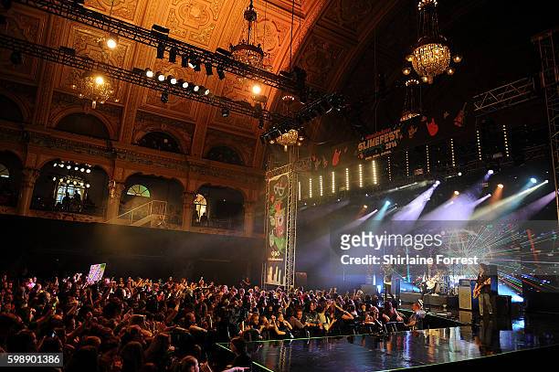 The Tide perform on stage during the first UK Nickelodeon SLIMEFEST at the Empress Ballroom on September 3, 2016 in Blackpool, England.