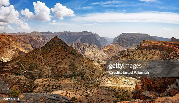 jebel akhdar mountain range in oman - jebel akhdar oman stock pictures, royalty-free photos & images