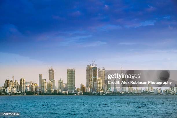 mumbai - mumbai skyline stock pictures, royalty-free photos & images