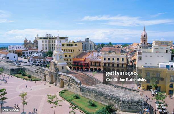 puerta del reloj - reloj stock pictures, royalty-free photos & images