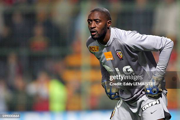 Lens goalkeeper Charles Itandje during the French Ligue 1 match between Racing Club de Lens and Olympique de Marseille.