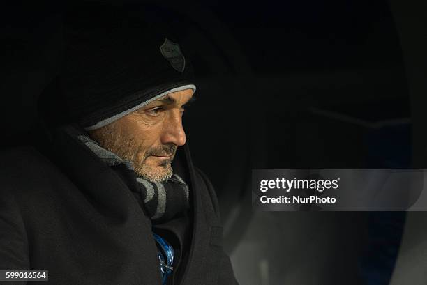 Romas Italian trainer Spalletti in action during the Champions league football match Real Madrid CF vs Roma at the Santiago Bernabeu stadium in...