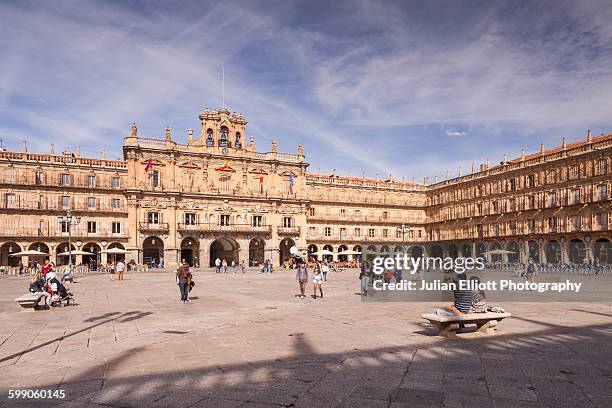 plaza mayor in salamanca, spain. - salamanca fotografías e imágenes de stock