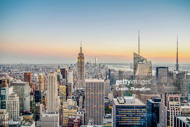 the night scene of new york - york hotel stock pictures, royalty-free photos & images