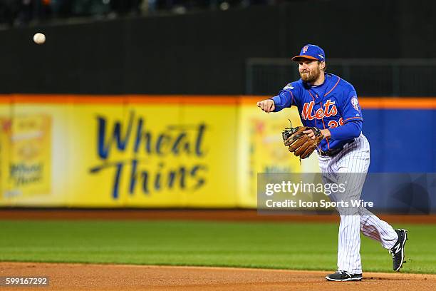 Chicago Cubs starting pitcher Jon Lester pitches during the first inning of Game 1 of the National League Championship Series between the New York...