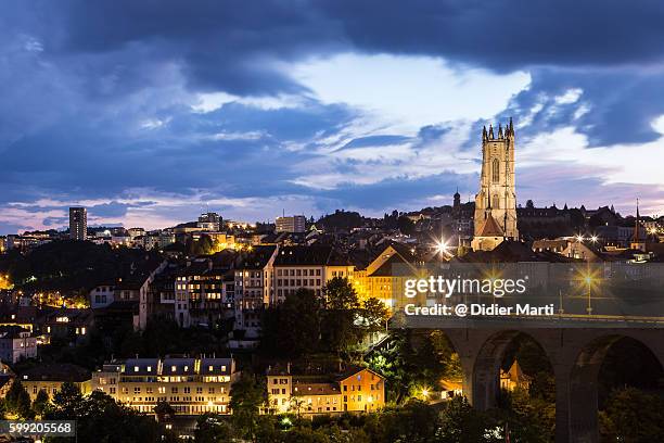 a stunning view of fribourg old town - fribourg canton stock pictures, royalty-free photos & images