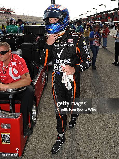 Chip Ganassi Racing Team driver Scott Dixon on the track during Verizon IndyCar Series Qualifying for the MAVTV 500 at the Auto Club Speedway in...