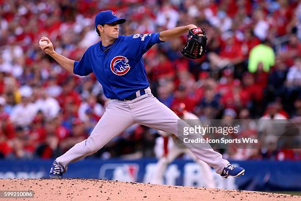 Chicago Cubs starting pitcher Kyle Hendricks throws during the first inning of game two of baseball's National League Division Series against the St....