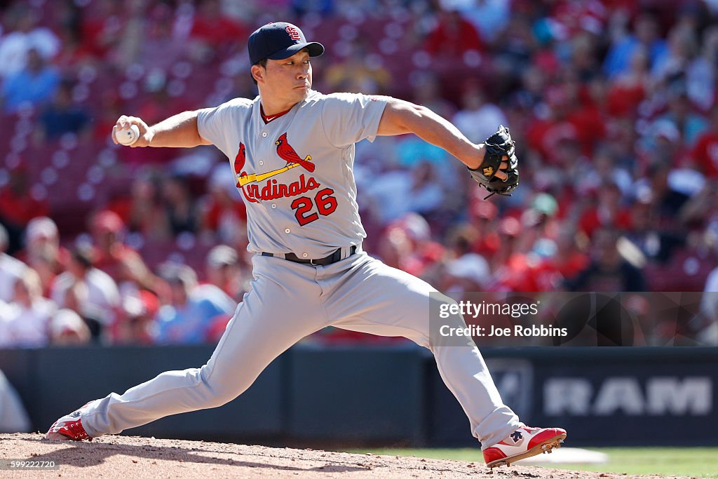 St Louis Cardinals v Cincinnati Reds