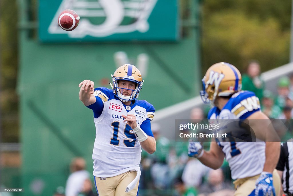 Winnipeg Blue Bombers v Saskatchewan Roughriders