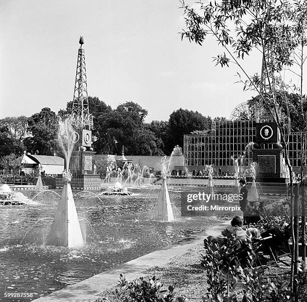 The Festival Gardens in Battersea Park, London. 28th August 1952.