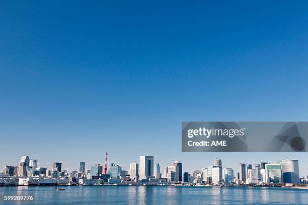 tokyo skyline - tokyo bay stock pictures, royalty-free photos & images