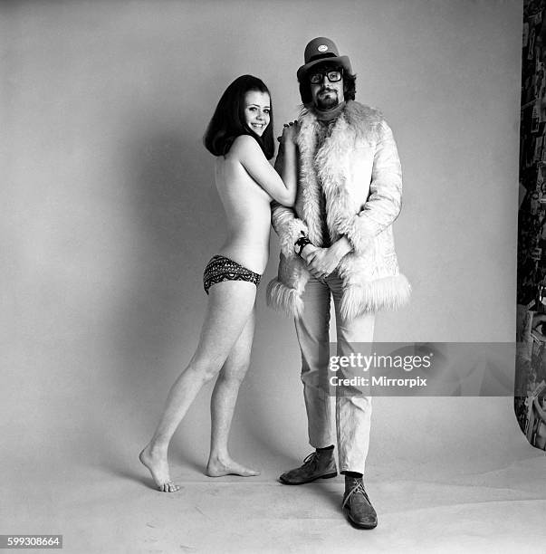 The message on the calendar will read Let it all hangout for 1970. December 1969 Z12526-002