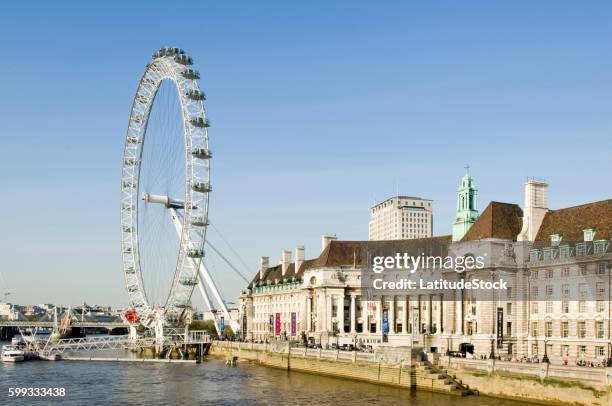 the merlin entertainments london eye - millennium wheel imagens e fotografias de stock