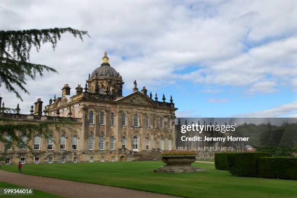 castle howard - castle howard stockfoto's en -beelden