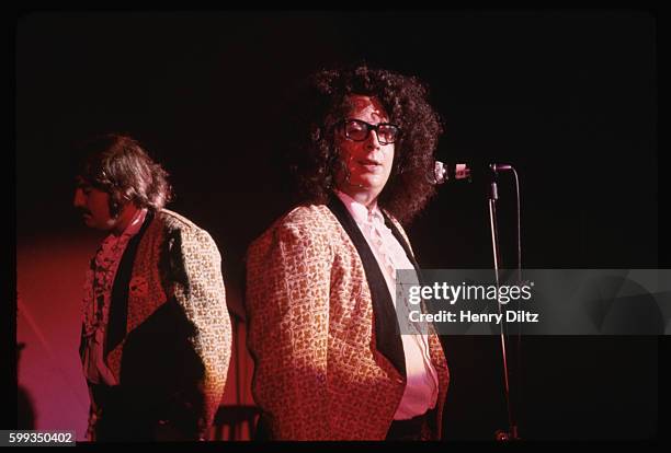 Dressed in 60's loung attire, Howard Kaylan and Mark Volman, perform with their band The Turtles, after their 1967 number 1 hit "Happy Together."