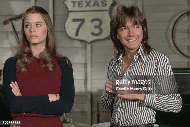 Susan Dey and David Cassidy as Laurie and Keith Partridge, filming an episode for the television program The Partridge Family.
