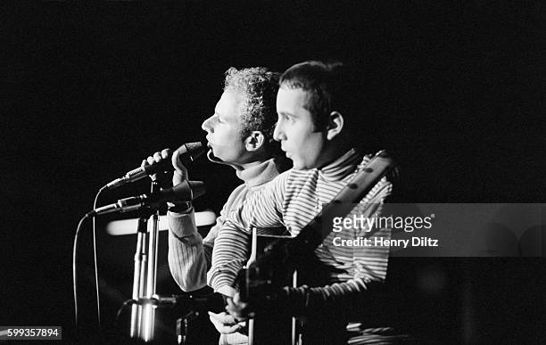 Simon and Garfunkel in Concert