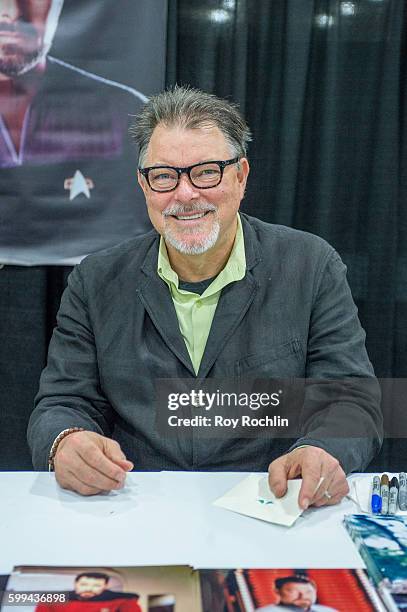 Actor Jonathan Frakes attends "Star Trek: Mission New York" day 3 at Javits Center on September 4, 2016 in New York City.