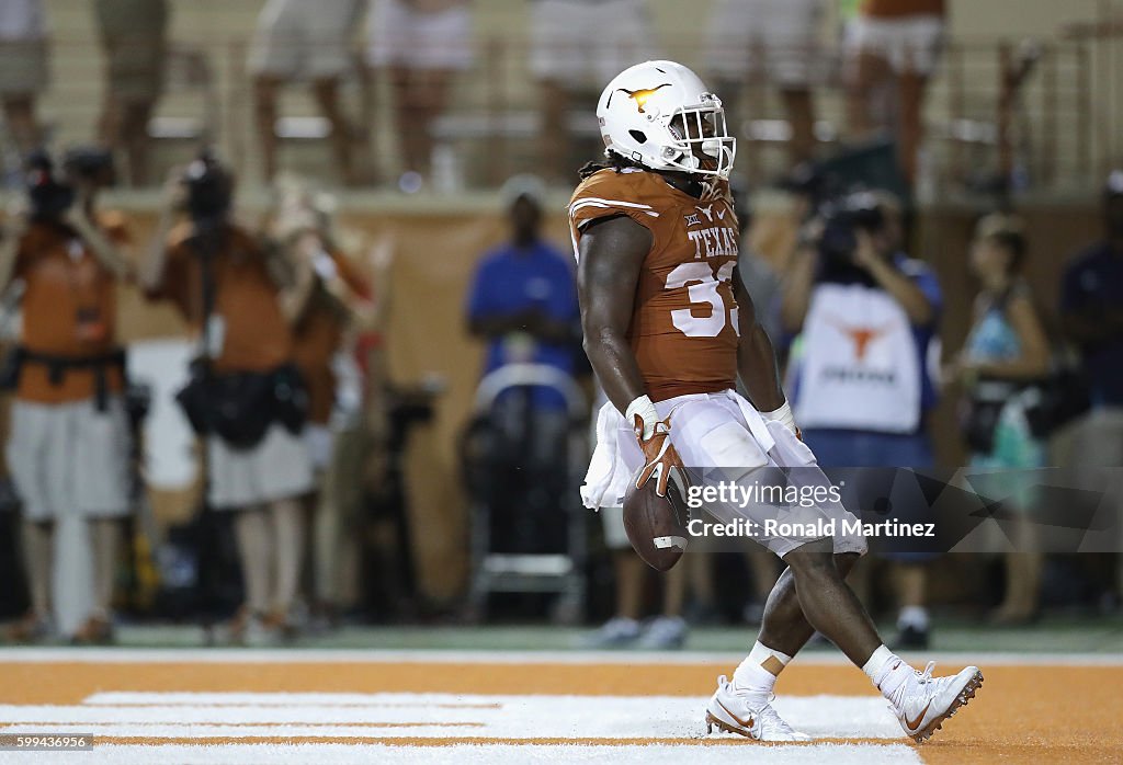 Notre Dame v Texas