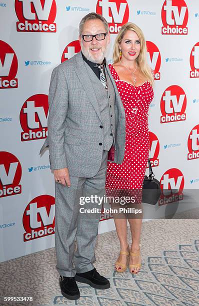 Nancy Reeves Rowan Nancy Reeves Photos and Premium High Res Pictures - Getty Images