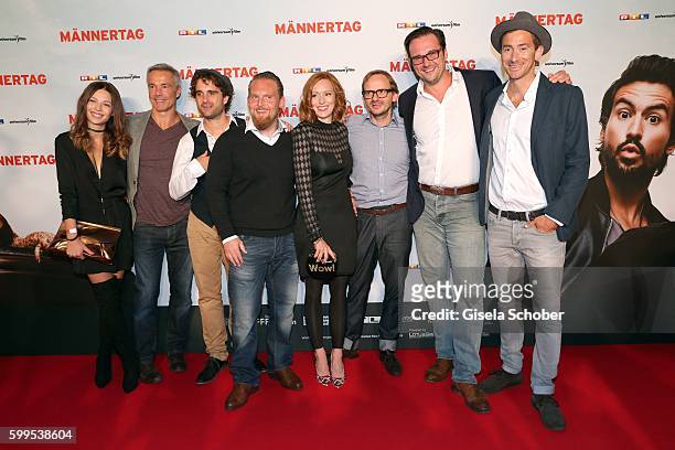 Lena Meckel, Hannes Jaenicke, Oliver Wnuk, Axel Stein, Lavinia Wilson, Milan Peschel, Director Holger Haase and Harry G during the premiere for the...
