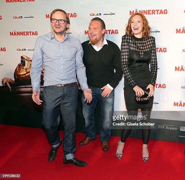 Milan Peschel, Axel Stein, Lavinia Wilson during the premiere for the film 'Maennertag' at Mathaeser Filmpalast on September 5, 2016 in Munich,...
