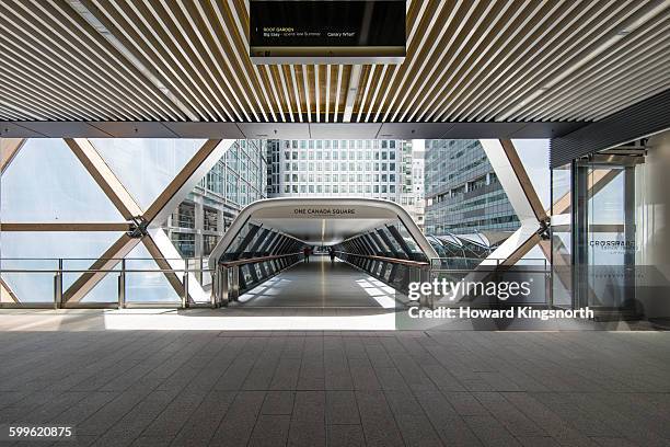 crossrail station entrance at canary wharf - crossrail stock pictures, royalty-free photos & images