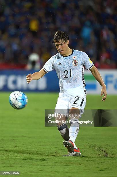 Gotoku Sakai of Japan makes a pass during the 2018 FIFA World Cup Qualifier between Thailand and Japan at the Rajamangala National Stadium on...