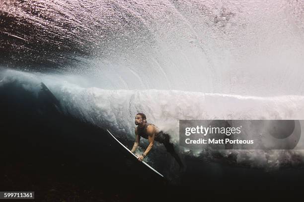 bali - indonesia surfing imagens e fotografias de stock