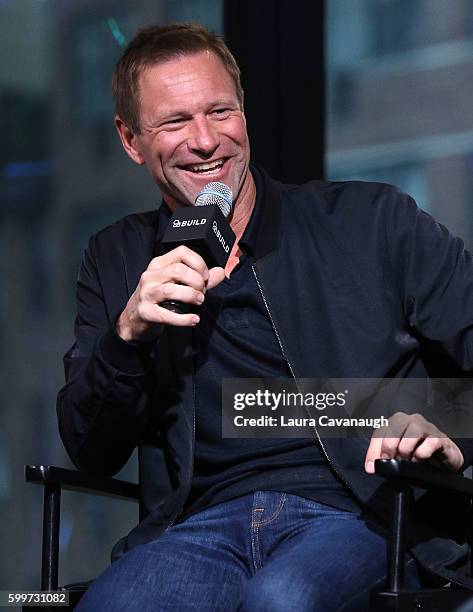 Aaron Eckhart attends The BUILD Series Presents to discuss "Sully" at AOL HQ on September 6, 2016 in New York City.