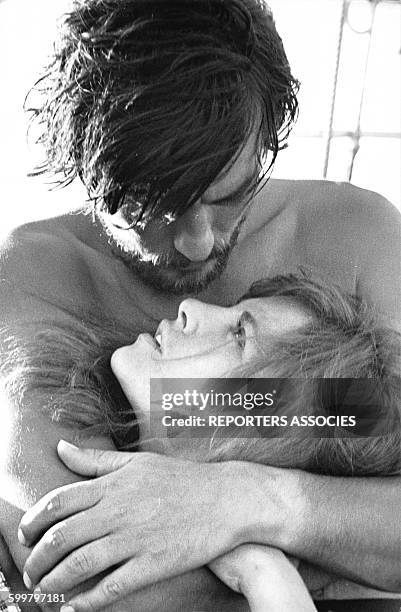 Alain Delon et Nathalie Delon en France, circa 1960 .