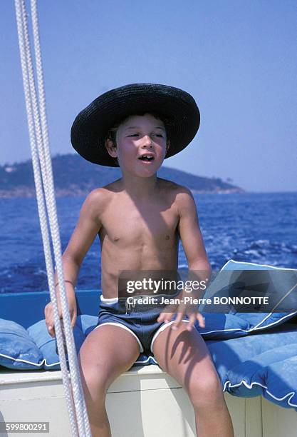 Nicolas Charrier, le fils de Brigitte Bardot, à La Madrague en août 1967, à Saint-Tropez, France.